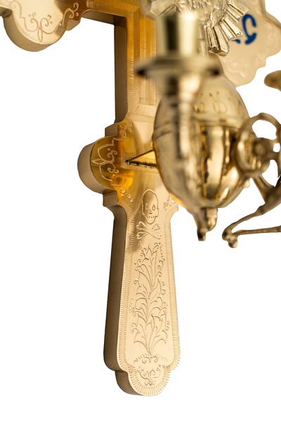 Трехсвечник пасхальный на кресте